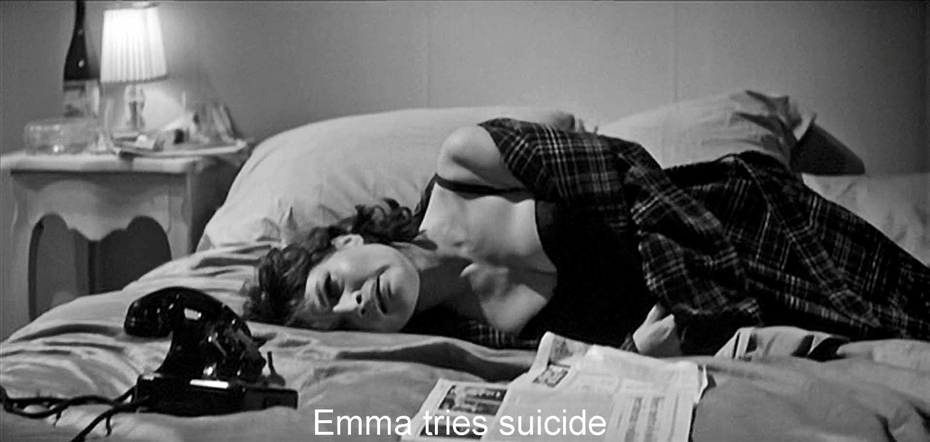 Federico Fellini's La Dolce Vita depicts the suicide of an